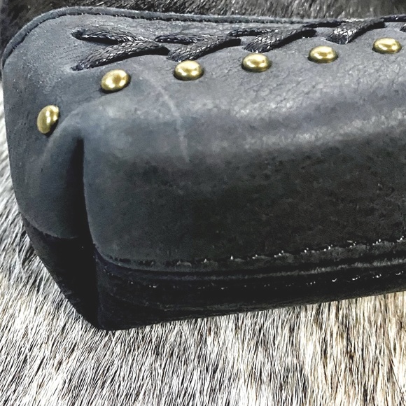 Genuine Leather Black&White Cowhide shoulder Bag - Picture 7 of 14